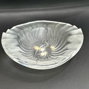 LALIQUE FRANCE. Vintage Nancy Style Frosted Glass Candy Dish